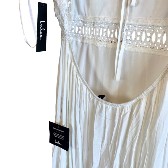 Lulu’s Sleeveless Backless Lace Cutout Maxi Dress White Rayon Boho Bridal - Picture 13 of 14